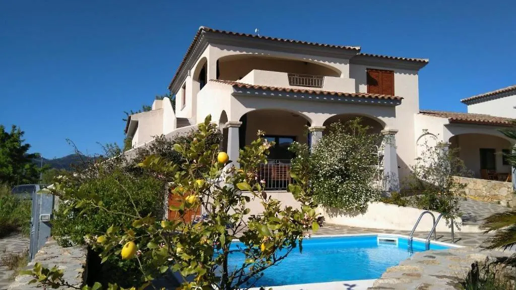 Casa Zeralda, Privater Pool Apartment Budoni